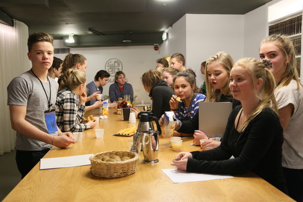Nemendur úr Árbæjarskóla á Skólaþingi